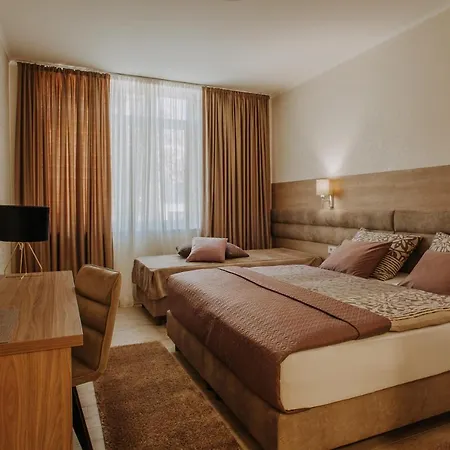 Villa Martini - Apartments & Rooms Vukovar Exterior photo