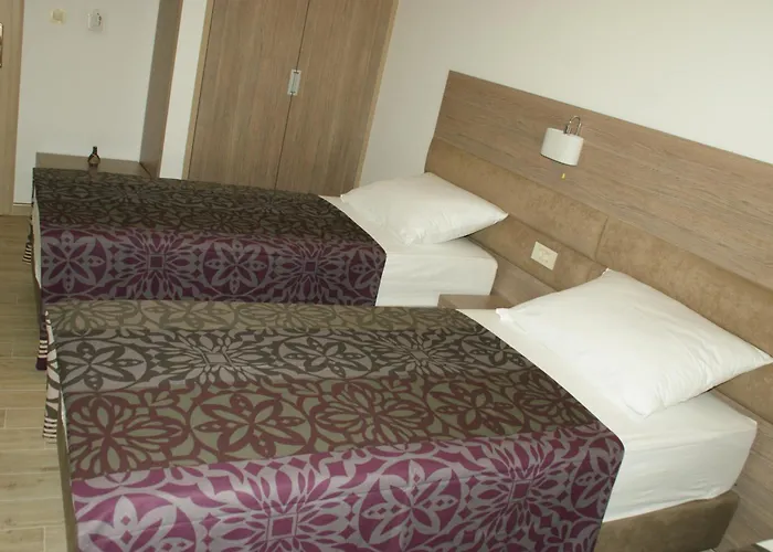 Villa Martini - Apartments & Rooms