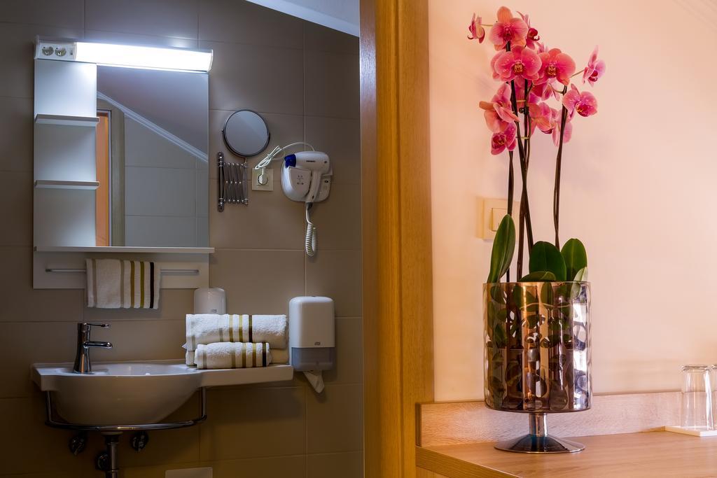 Bed & Breakfast Villa Martini - Apartments & Rooms 4*
