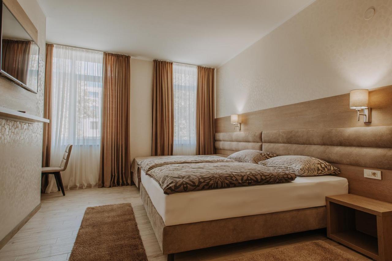 Villa Martini - Apartments & Rooms 4*