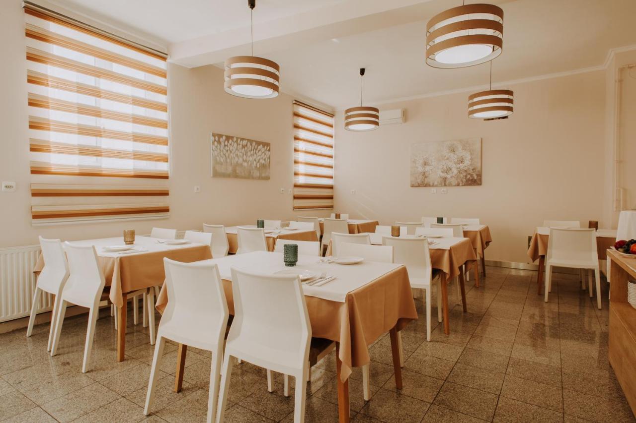 Villa Martini - Apartments & Rooms